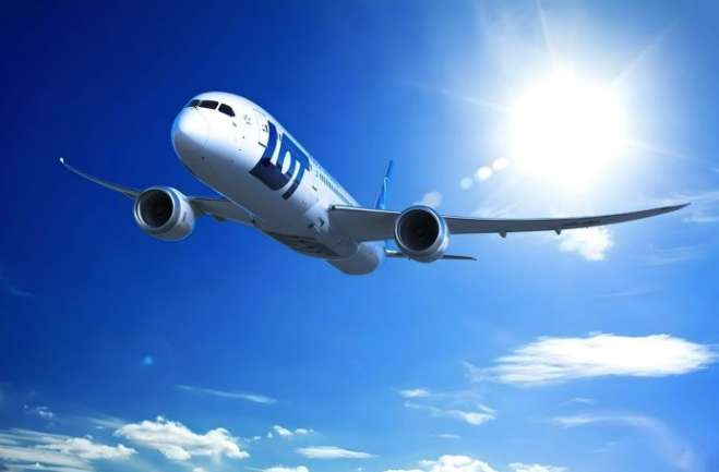 H LOT Polish Airlines επιστρέφει στην Αθήνα