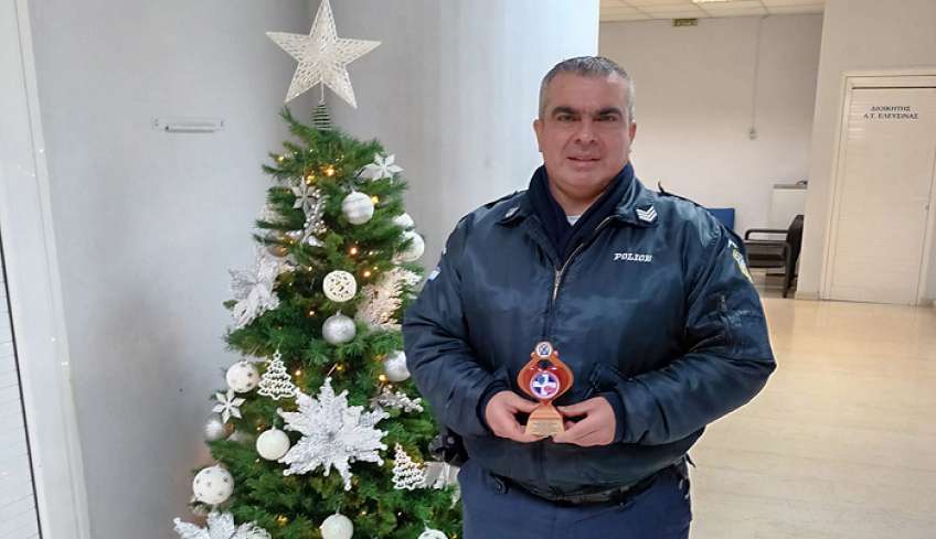 Χρυσό μετάλλιο εθελοντικής προσφοράς σε Δωδεκανήσιο αρχιφύλακα