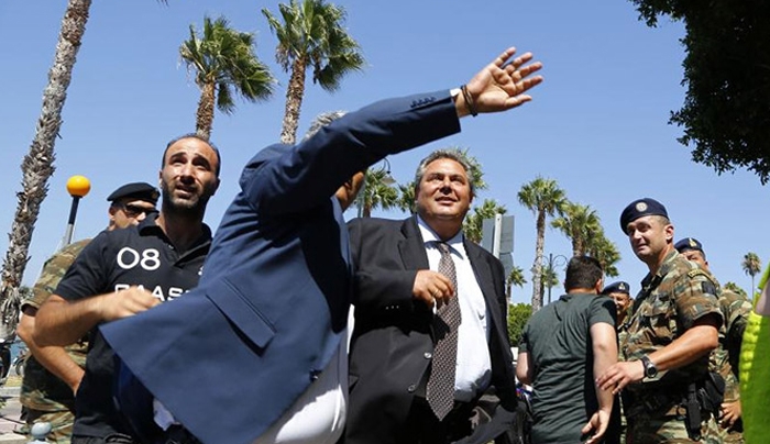 Για τα επεισόδια στην Κω-«Όχι» στην άρση ασυλίας του Π. Καμμένου μετά από μήνυση αστυνομικού σε βάρος του