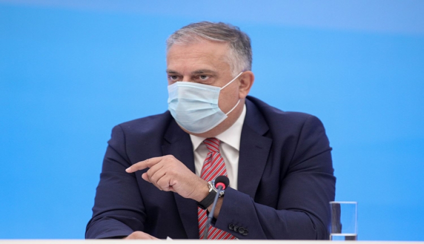 Θεοδωρικάκος: Τηλεργασία και μειωμένο ωράριο για γονείς στο δημόσιο με παιδιά ευάλωτων ομάδων στο σχολείο