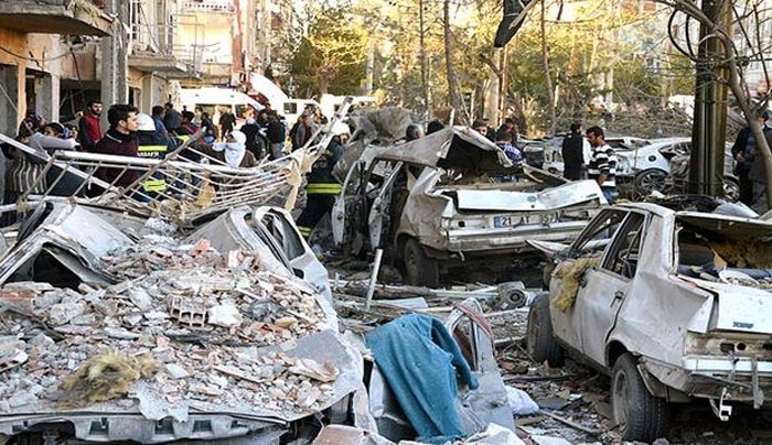 Φονική έκρηξη στην Τουρκία μετά τις συλλήψεις κούρδων βουλευτών
