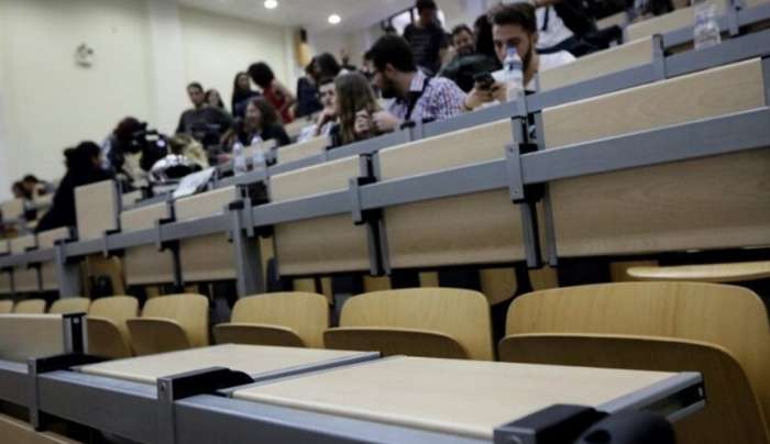 Λύση για την ισοτιμία των πτυχίων 400.000 αποφοίτων πρώην ΤΕΙ – Τι προβλέπει ρύθμιση του υπουργείου Παιδείας