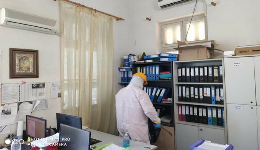 Η Σύμη απολυμαίνεται με πρωτοβουλία του Δήμου