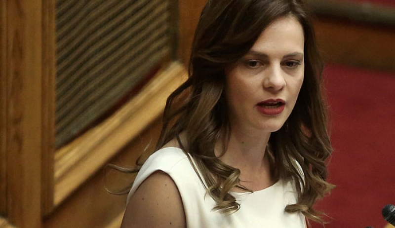 Αυξήσεις σε τουλάχιστον 75.000 εργαζόμενους - Υπογράφεται η επέκταση τεσσάρων κλαδικών συμβάσεων