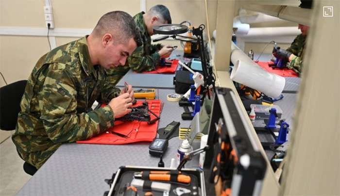 Ο στρατός προχωρά σε μαζική παραγωγή drones – Ο ρόλος του 306 ΕΒΤ