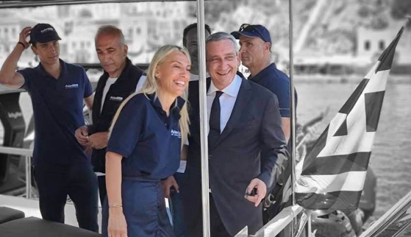 Η Axion Hellas ανοίγει την αγκαλιά της και την καρδιά της στους νησιώτες μας