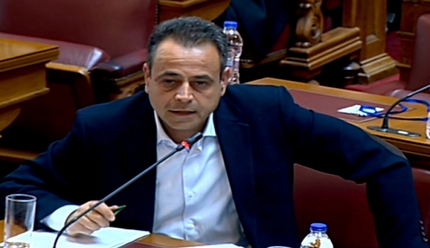 Ν. Σαντορινιός: Κυνική η παραδοχή Κικίλια, από την Κω, για εισαγωγή ιδιωτών στη Δημόσια Υγεία