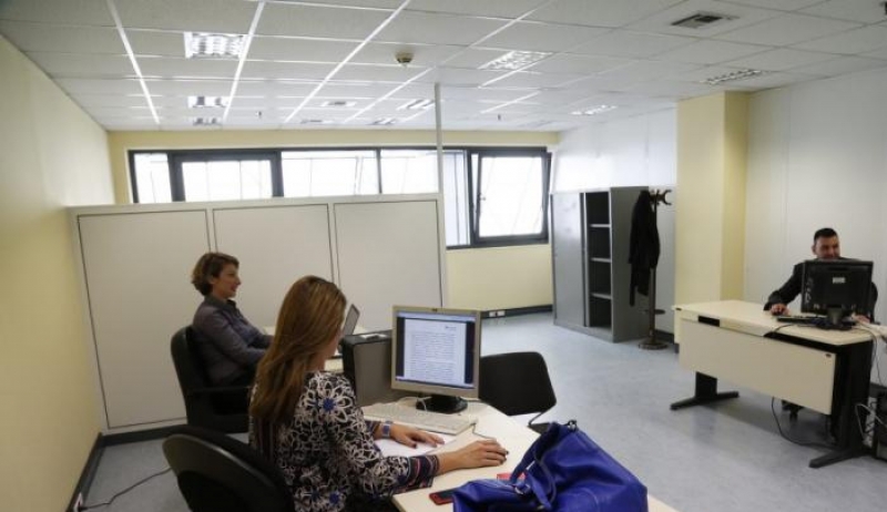 Δημόσιο: Έρχονται οι αυξήσεις – Οι μισθοί ξεπαγώνουν – Αναλυτικοί πίνακες – Ποιοι υπάλληλοι θα πάρουν επιπλέον χρήματα