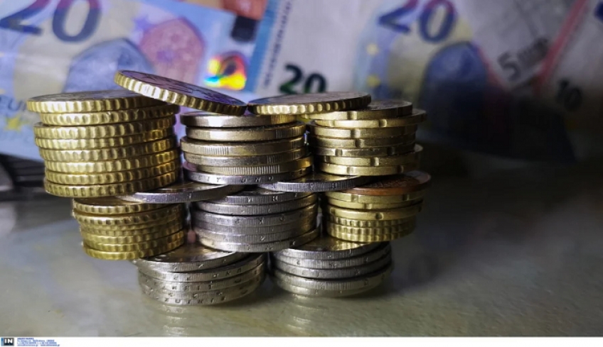 Τέλος το επίδομα 534 ευρώ: Τι θα γίνει με τους εποχικά εργαζόμενους και τις απολύσεις