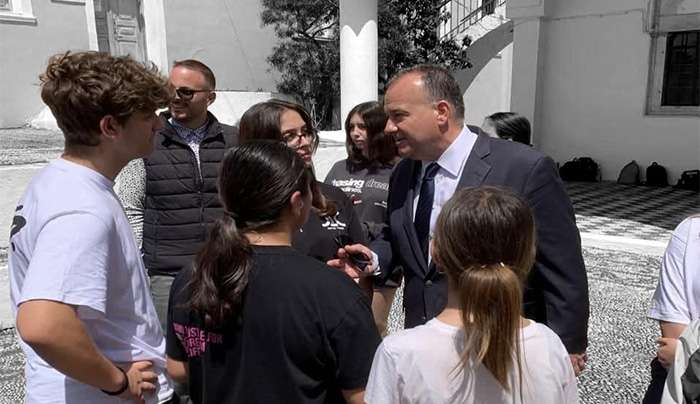 Συγχαρητήριο μήνυμα Γιάννη Παππά για την ανακοίνωση των βάσεων των πανελληνίων εξετάσεων.